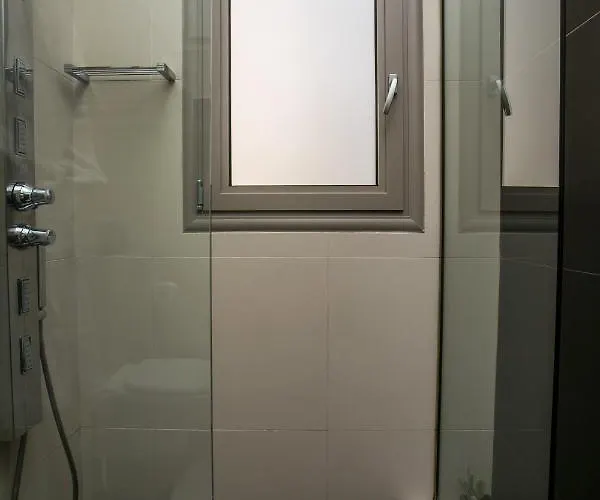 Rodi Luxury Lägenhet *